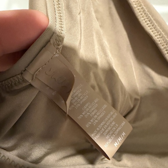 SKIMS Women's Beige Bralette - Picture 4 of 4